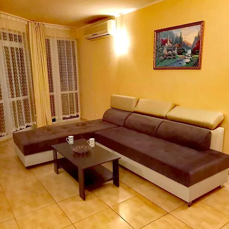 Appart hôtel Plaza 4*