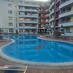 Апарт-отель Plaza Солнечный берег