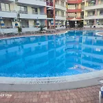 Plaza 4* סאני ביץ'