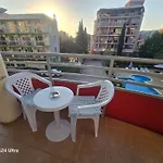 Plaza 4* סאני ביץ'
